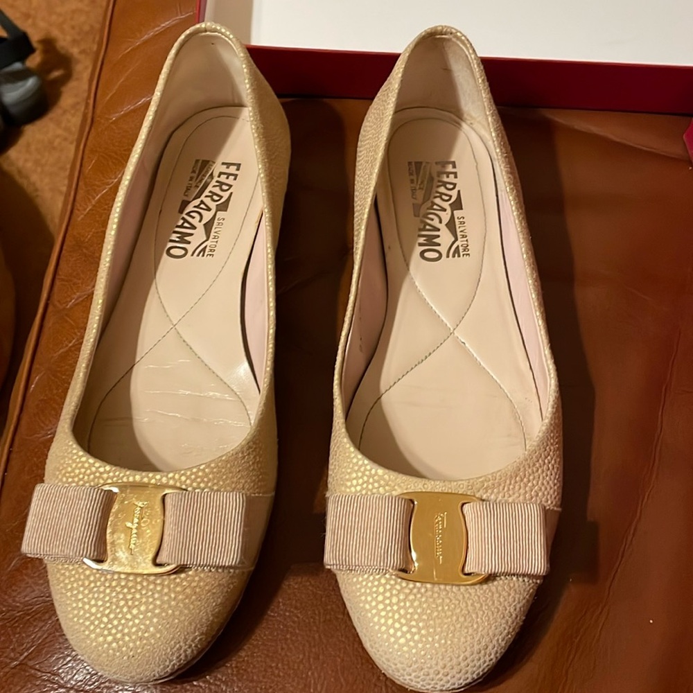 Salvatore Ferragamo Varina Flats